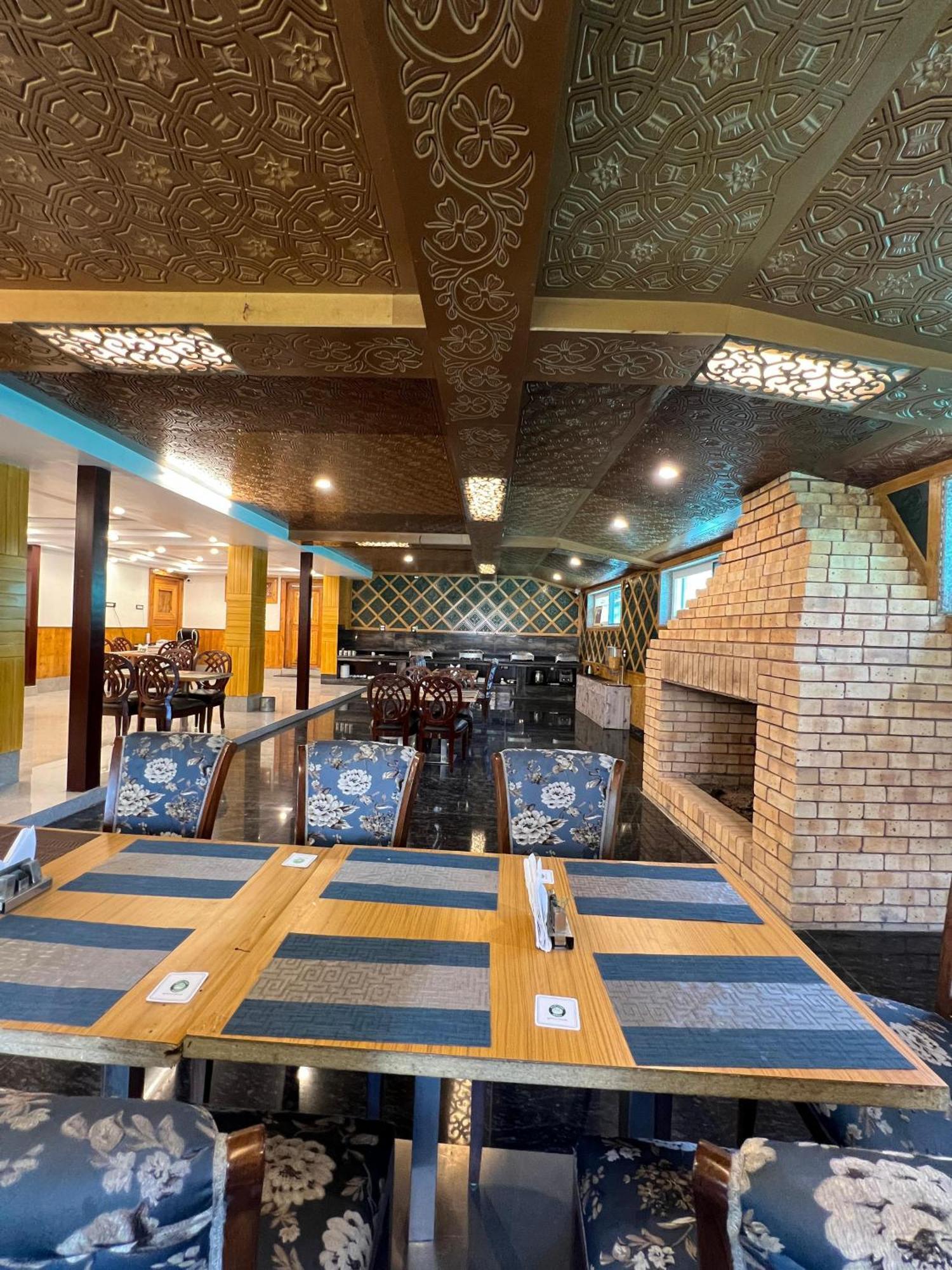 Wildflower Villa Pahalgām Екстериор снимка